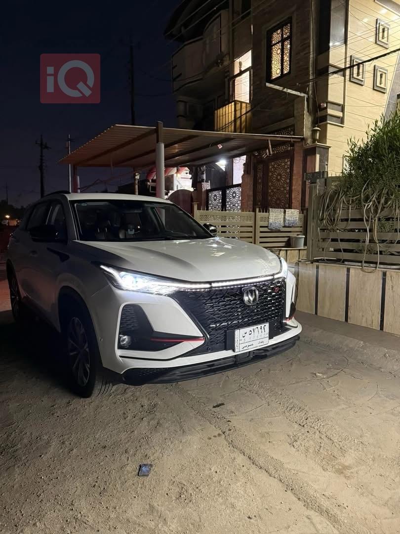 چانگان CS75